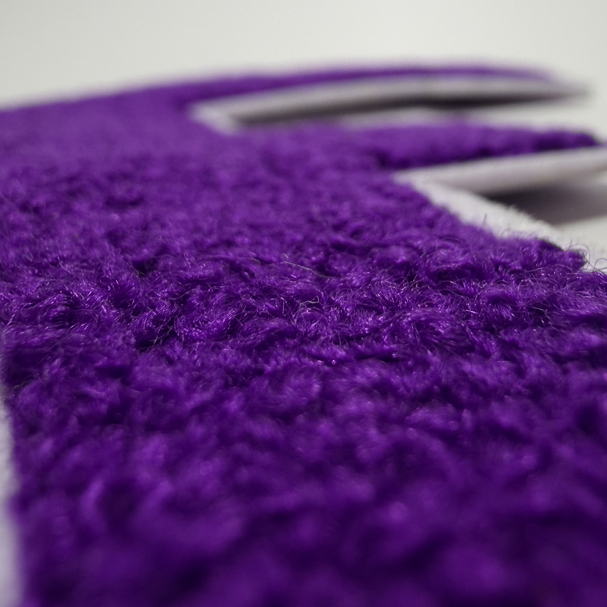 Écusson chenille épais et doux