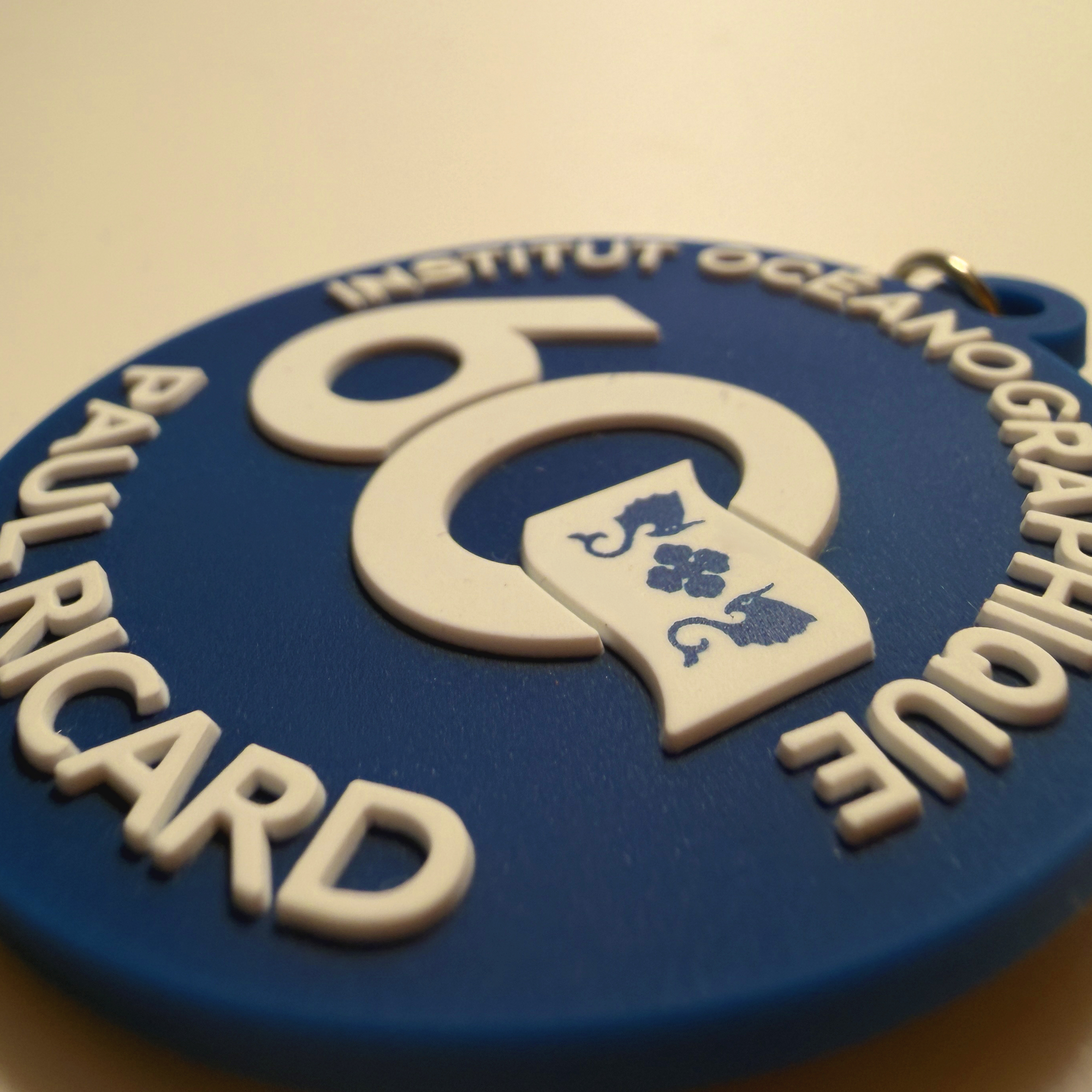 Écusson PVC personnalisé pour usage extérieur